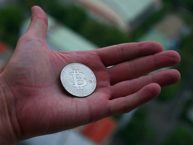 вартість Bitcoin досягла рівня $57,036 тисячі